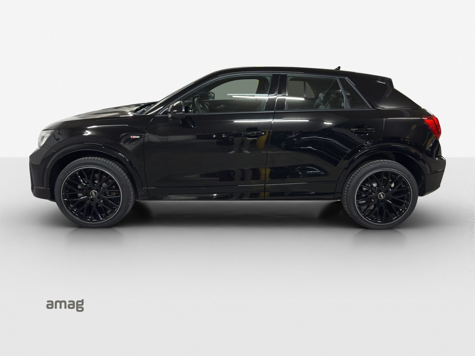 AUDI Q2 40 TFSI S line Attraction, Essence, Voiture de démonstration, Automatique - 2