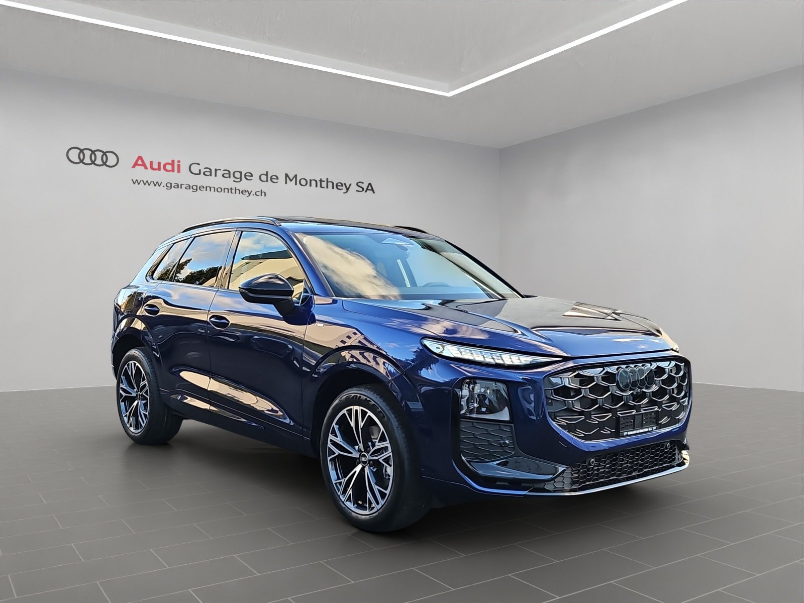 AUDI Q3 SUV 110 kW TFSI S tronic, Essence, Voiture nouvelle, Automatique - 3