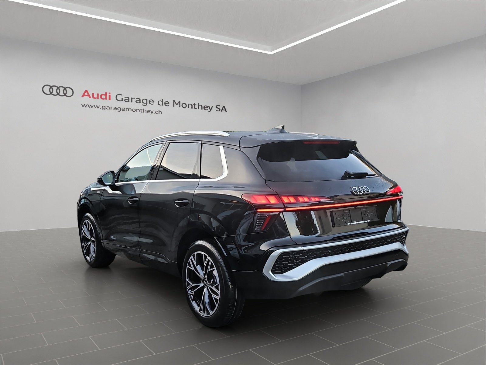 AUDI Q3 SUV 110 kW TFSI S tronic, Benzina, Auto nuove, Automatico - 6