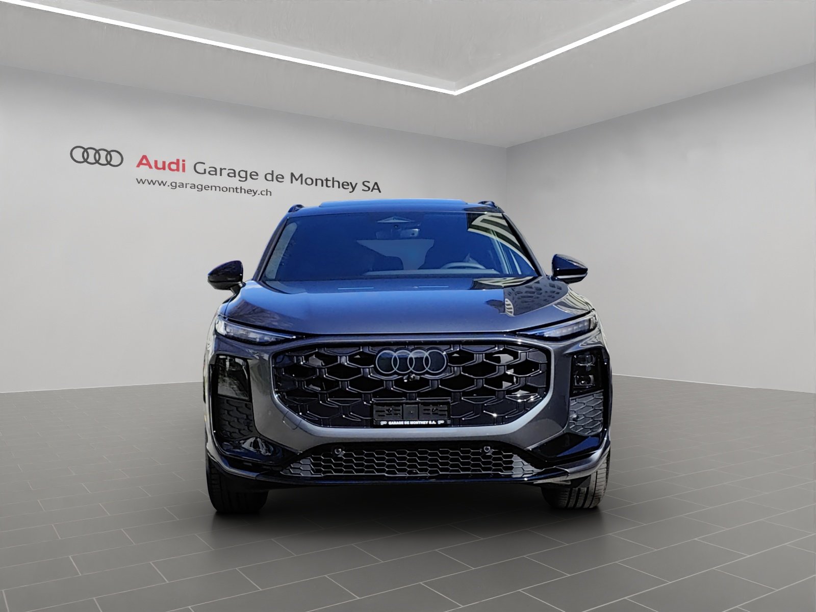AUDI Q3 SUV TFSI quattro 150 kW S tronic, Benzin, Neuwagen, Automatik - 5