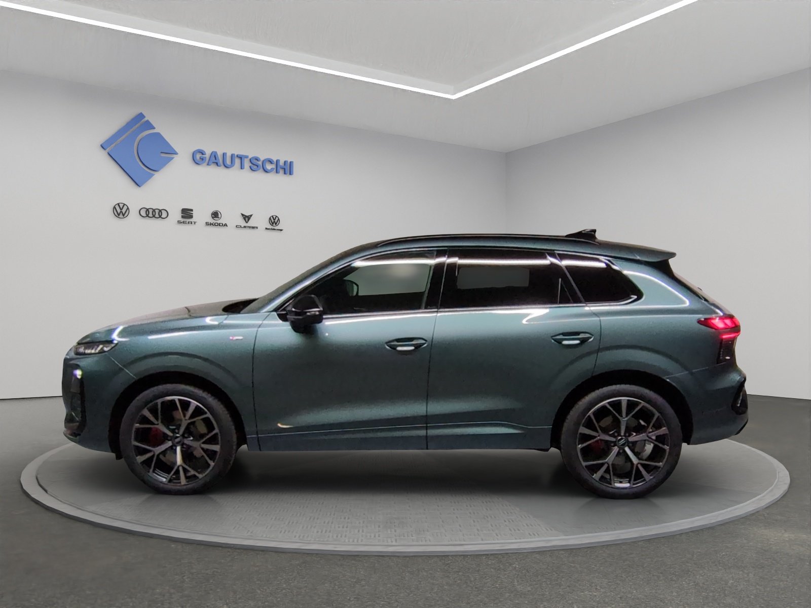 AUDI Q3 SUV TFSI quattro 195 kW S tronic, Essence, Voiture nouvelle, Automatique - 2