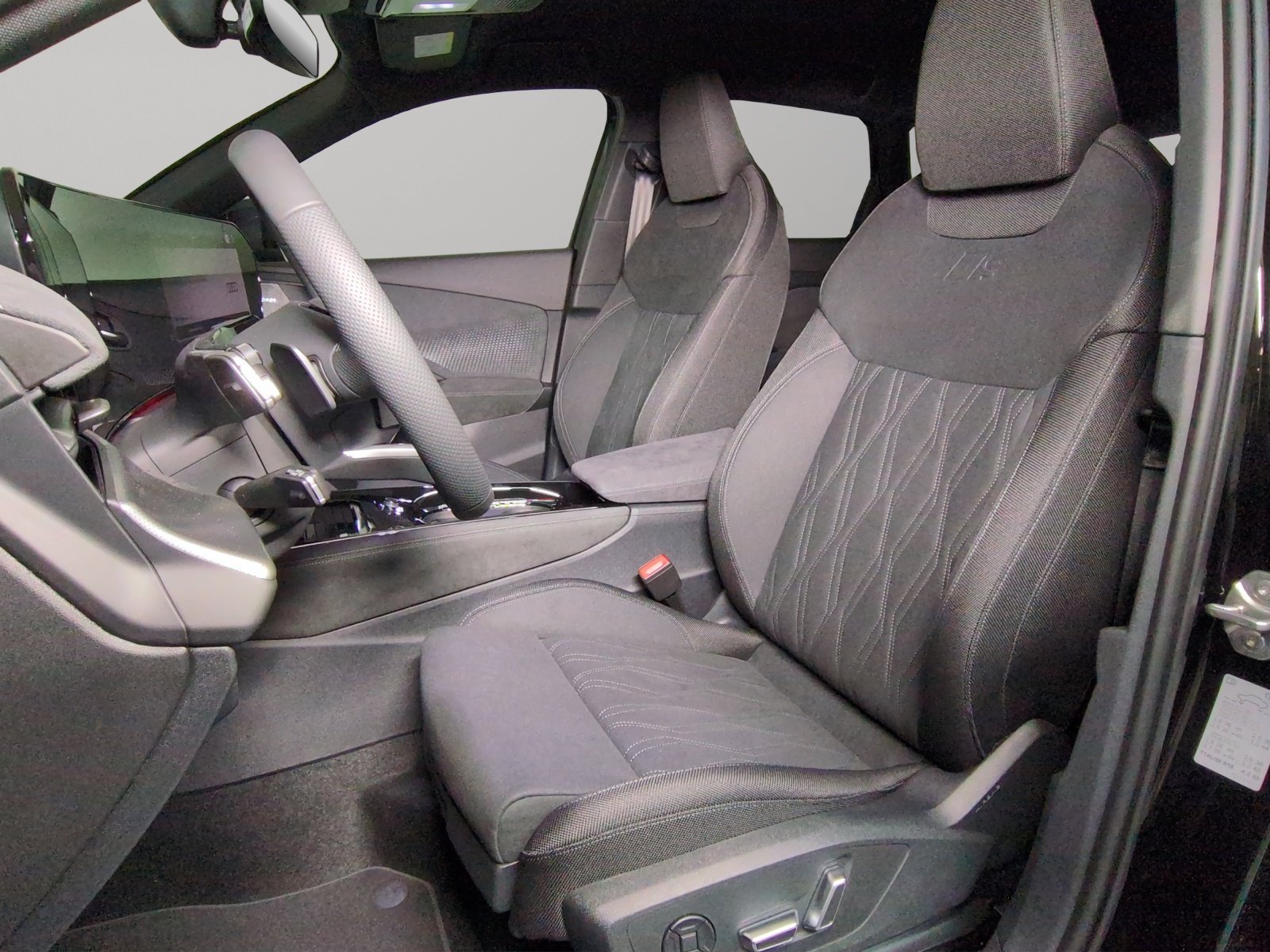 AUDI Q3 SUV TFSI quattro 195 kW S tronic, Petrol, New car, Automatic - 6