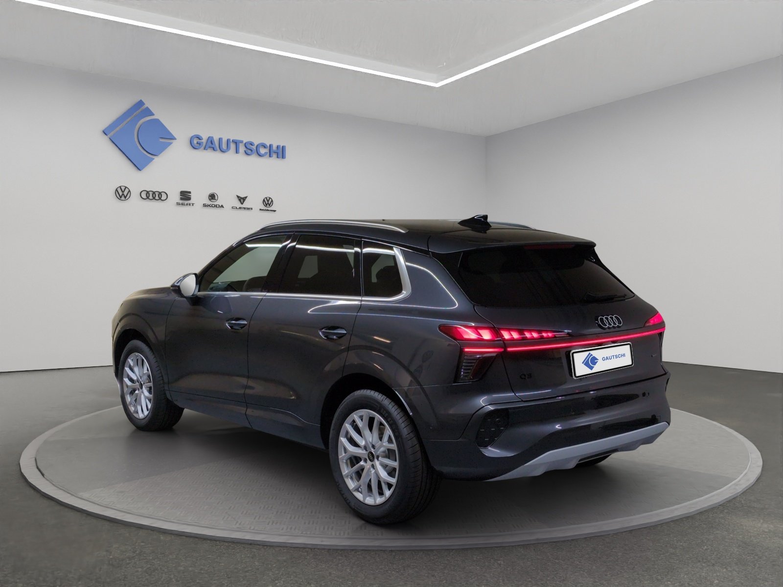 AUDI Q3 SUV TFSI quattro 150 kW S tronic, Petrol, New car, Automatic - 3