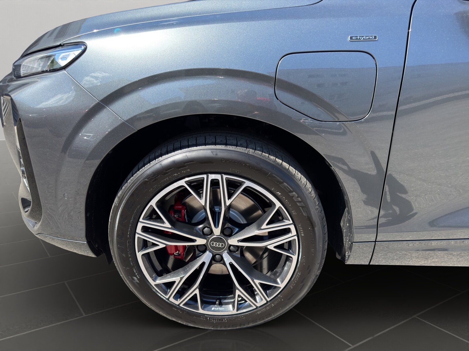 AUDI Q3 SUV e-hybrid 200 kW S tronig, Plug-in-Hybrid Benzin/Elektro, Neuwagen, Automatik - 6