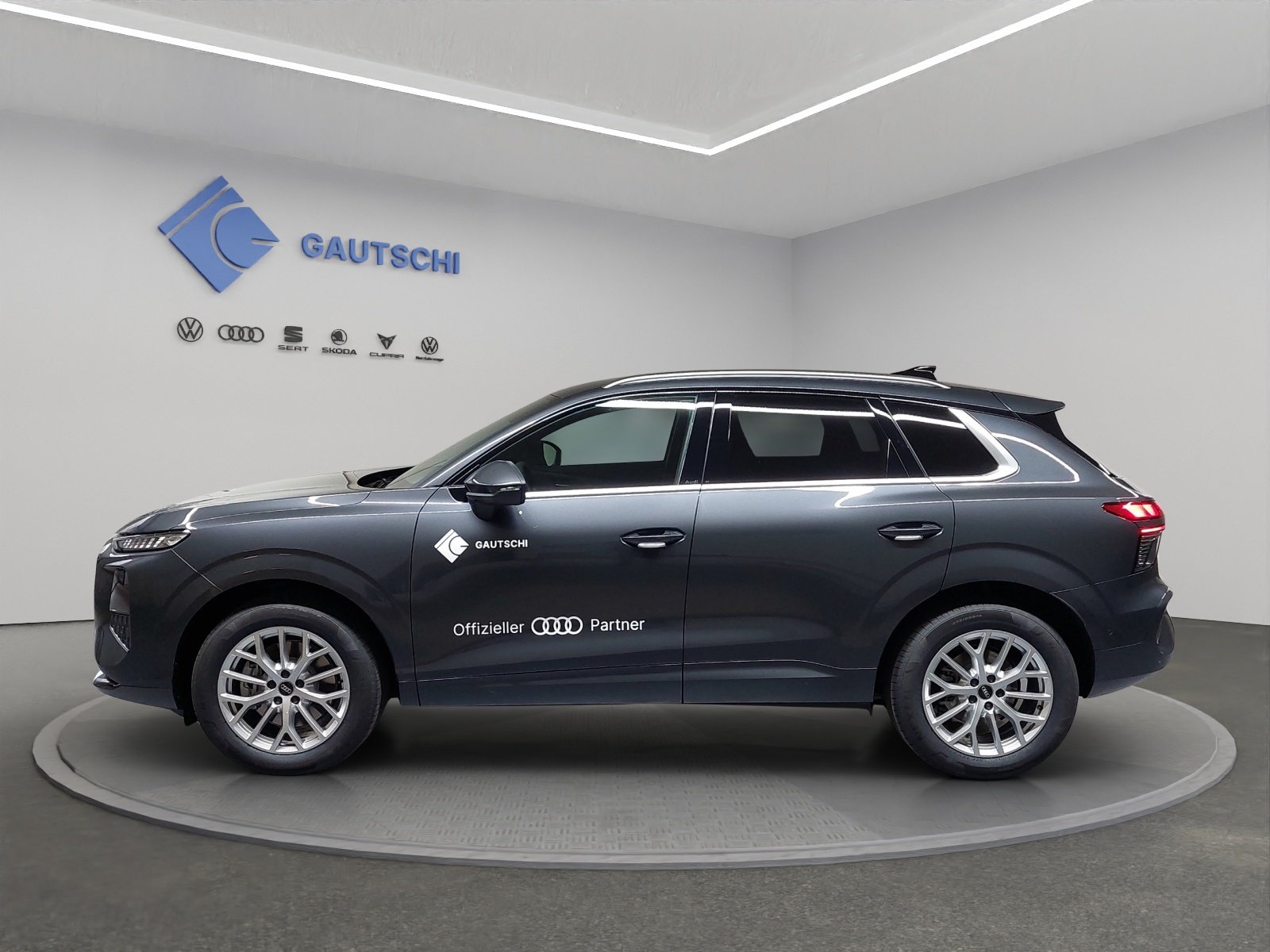 AUDI Q3 SUV TFSI quattro 150 kW S tronic, Essence, Occasion / Utilisé, Automatique - 2