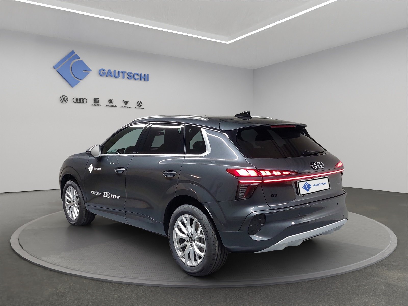 AUDI Q3 SUV TFSI quattro 150 kW S tronic, Essence, Occasion / Utilisé, Automatique - 3