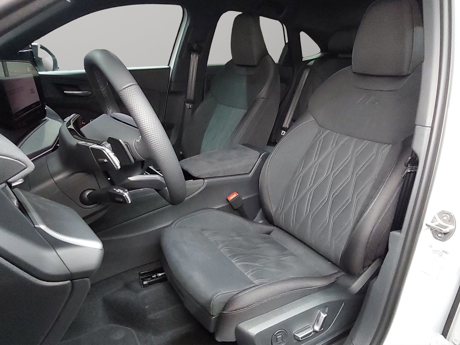 AUDI Q3 Sportback TFSI quattro 195 kW S tronic, Benzin, Neuwagen, Automatik - 6