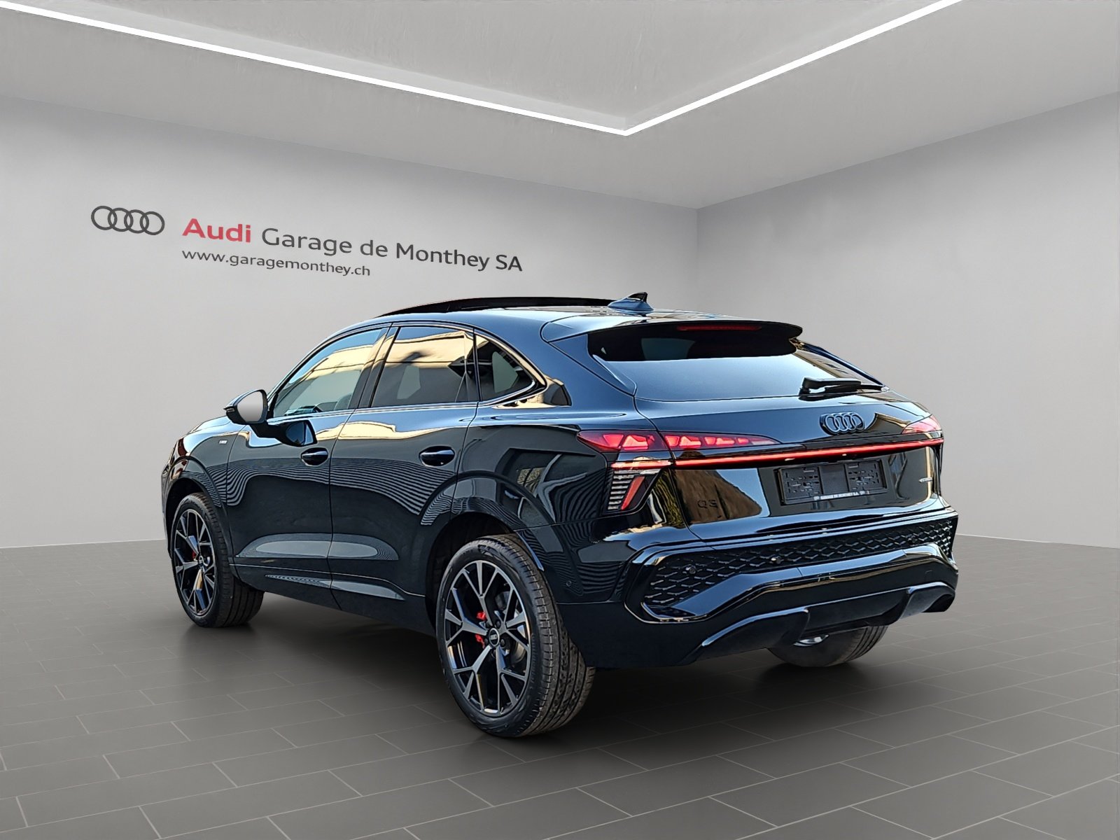AUDI Q3 Sportback TFSI quattro 195 kW S tronic, Benzina, Auto nuove, Automatico - 6