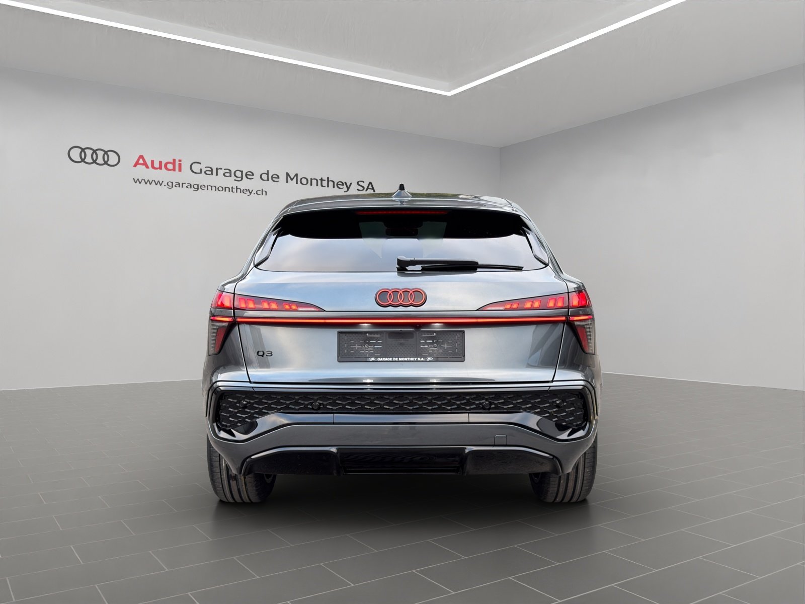 AUDI Q3 Sportback 110 kW TFSI S tronic, Petrol, New car, Automatic - 5