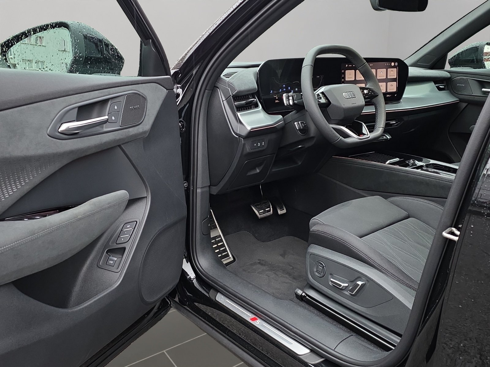 AUDI Q3 Sportback TFSI quattro 195 kW S tronic, Petrol, New car, Automatic - 7