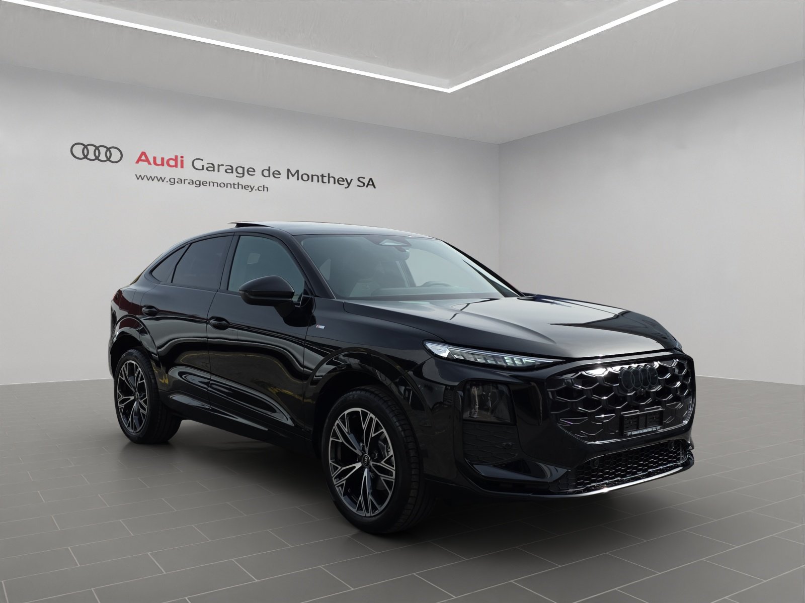 AUDI Q3 Sportback 110 kW TFSI S tronic, Petrol, New car, Automatic - 3