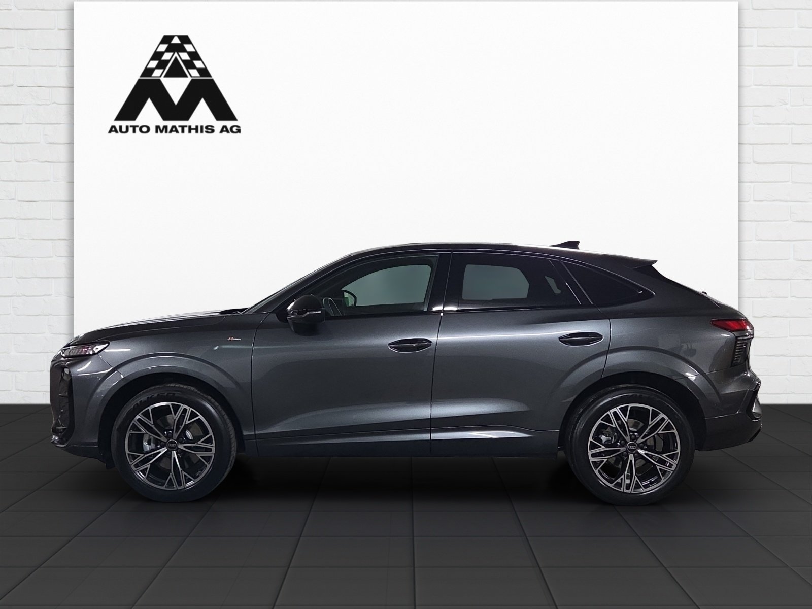 AUDI Q3 Sportback TFSI quattro 150 kW S tronic, Benzin, Neuwagen, Automatik - 3