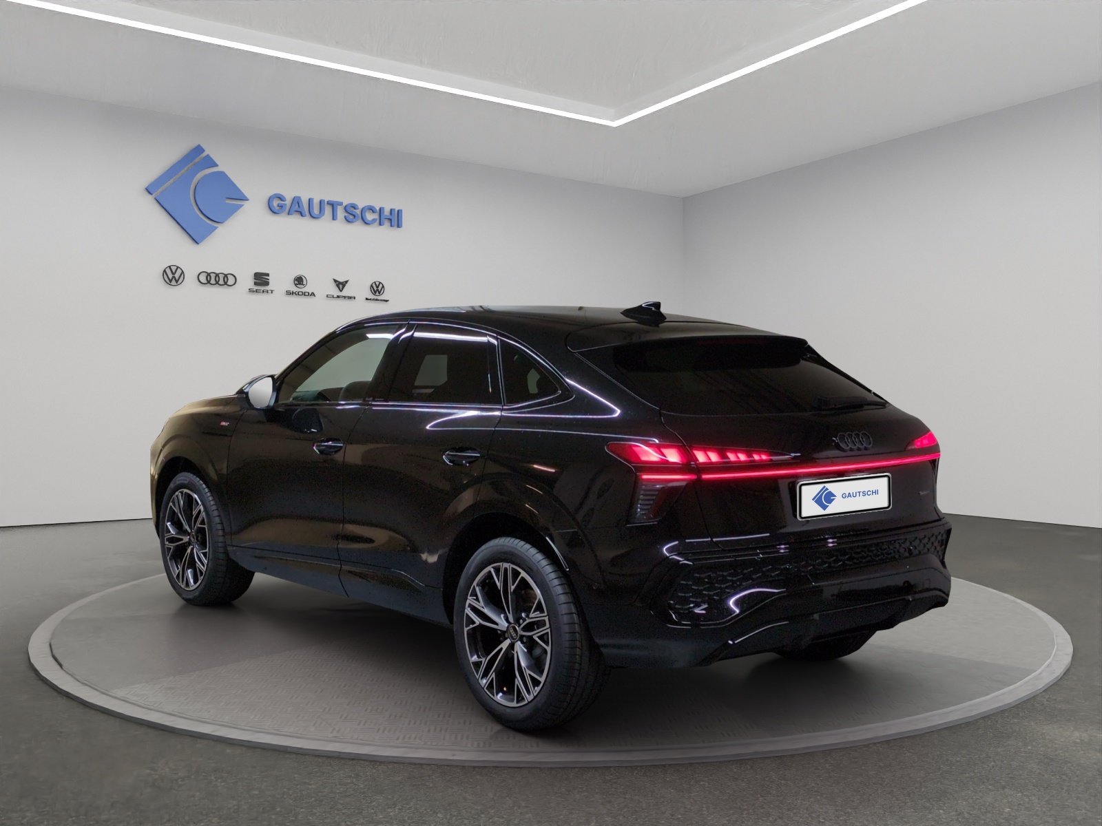 AUDI Q3 Sportback TFSI quattro 150 kW S tronic, Benzina, Auto nuove, Automatico - 3