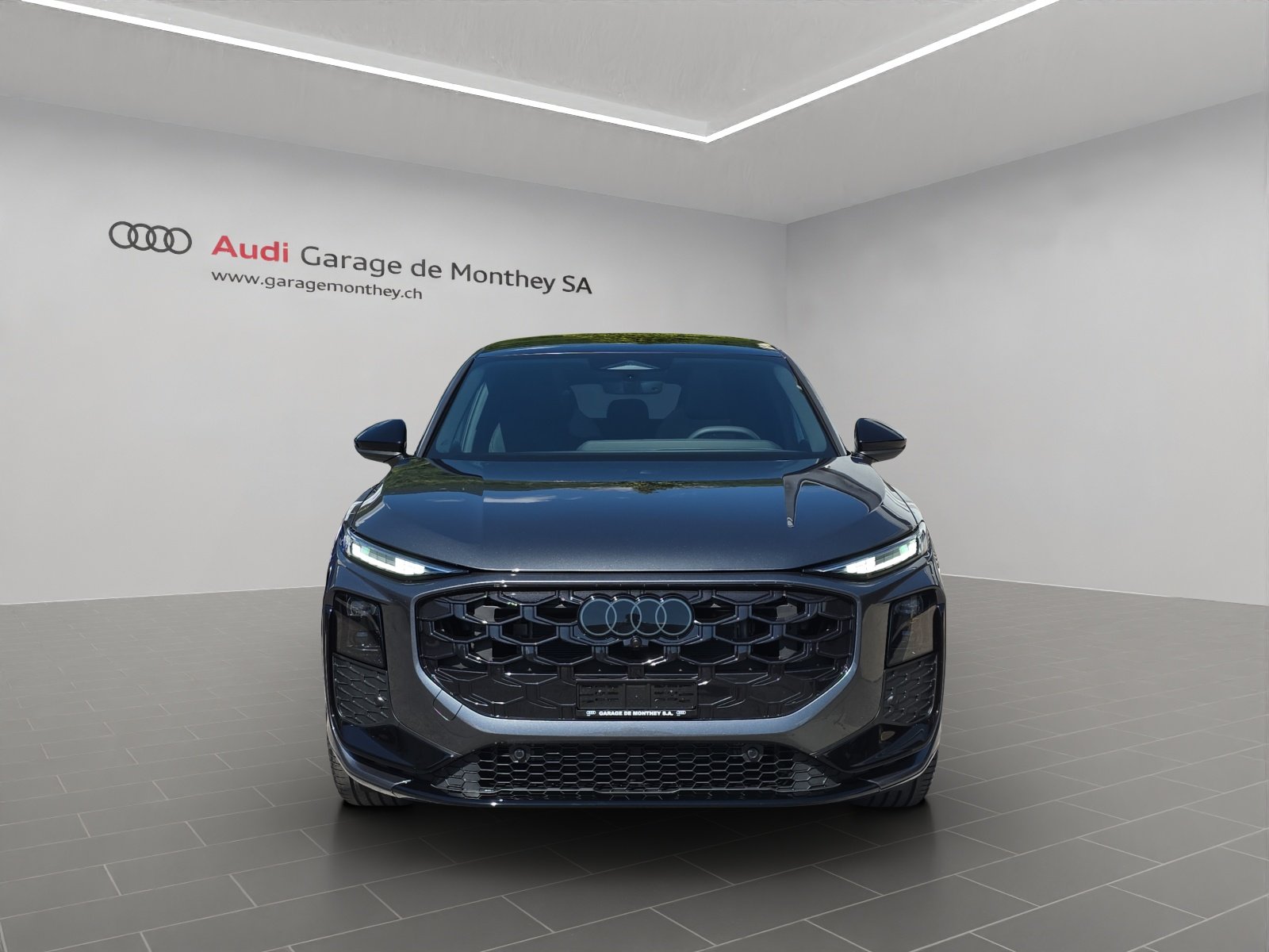 AUDI Q3 Sportback 110 kW TFSI S tronic, Petrol, New car, Automatic - 2