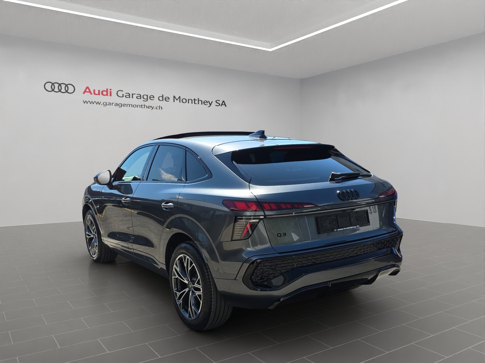 AUDI Q3 Sportback 110 kW TFSI S tronic, Petrol, New car, Automatic - 6