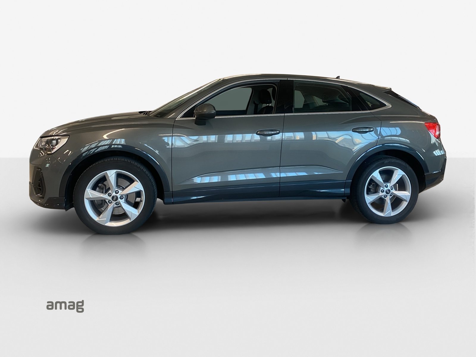 AUDI Q3 SB 45 TFSI quattro, Benzina, Occasioni / Usate, Automatico - 2