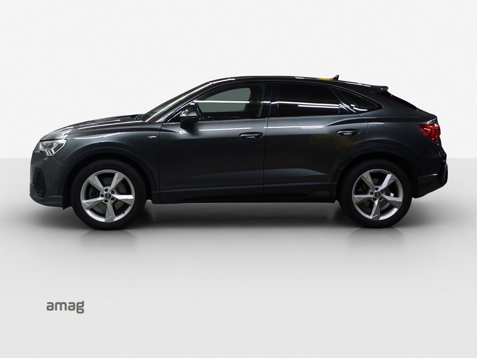 AUDI Q3 SB 45 TFSI S line qu, Essence, Occasion / Utilisé, Automatique - 2