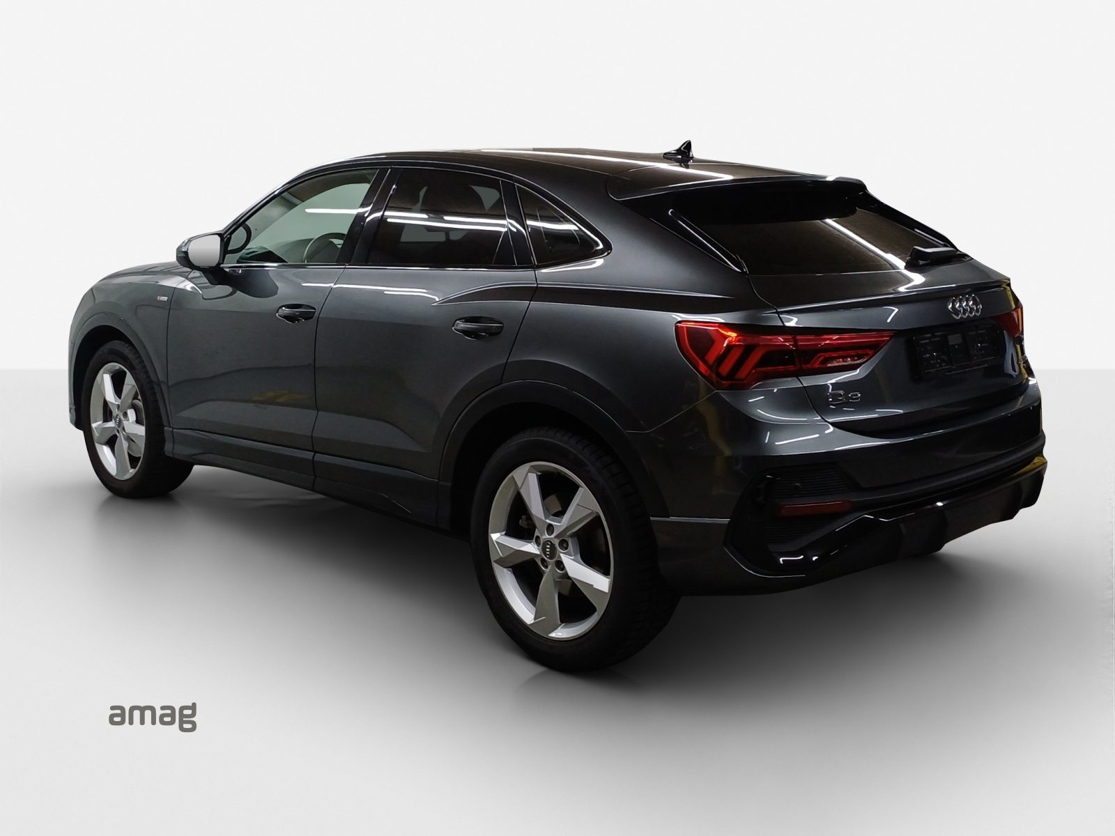 AUDI Q3 SB 45 TFSI S line qu, Essence, Occasion / Utilisé, Automatique - 3