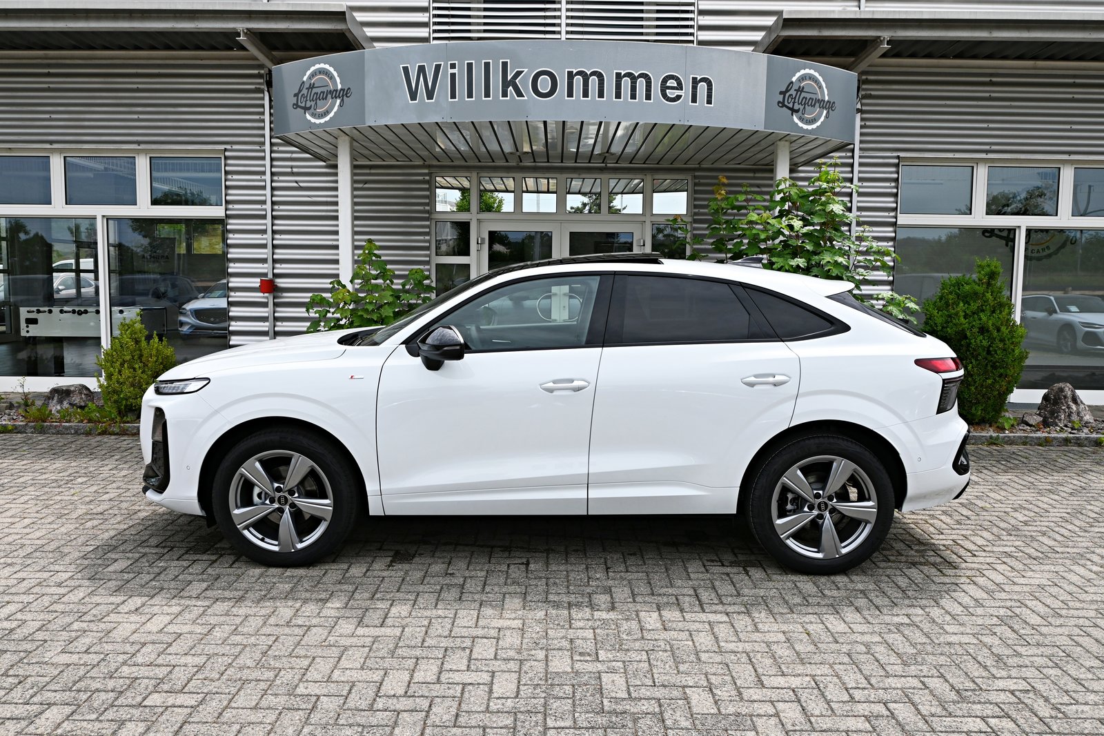 AUDI Q3 Sportback S Line Plus Black TFSI S tronic 150PS + AH, Benzin, Occasion / Gebraucht, Automatik - 5