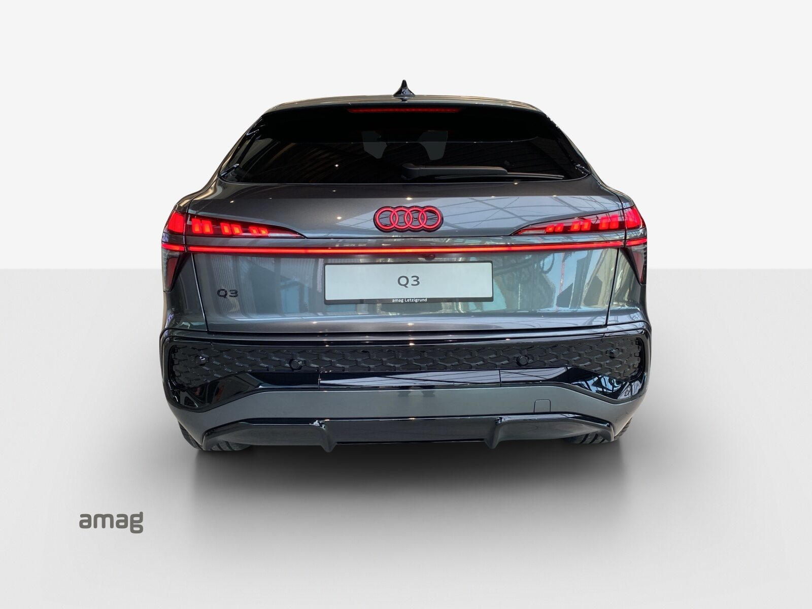 AUDI Q3 SB TFSI 110 kW, Benzina, Auto a km zero, Automatico - 4