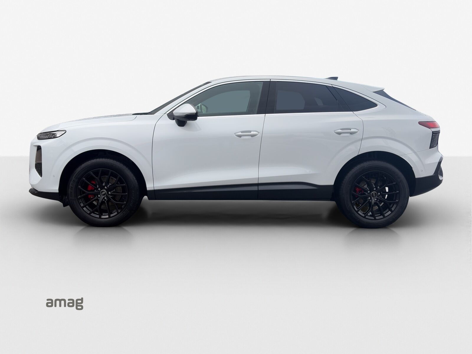 AUDI Q3 SB TFSI 110 kW, Essence, Véhicule neuf pré-immatriculé, Automatique - 2