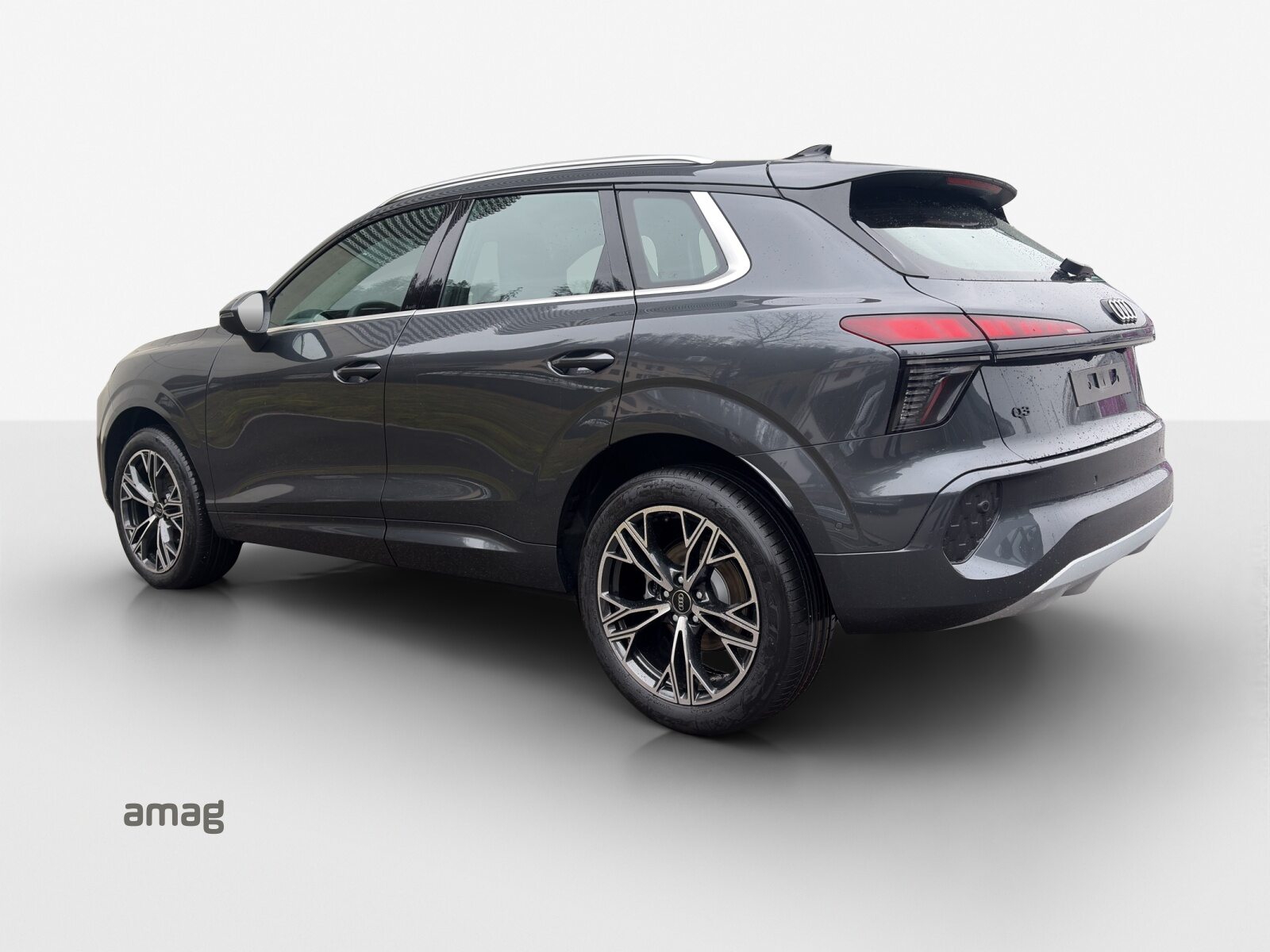 AUDI Q3 SUV TFSI 110 kW, Benzin, Neues Fahrzeug mit Tageszulassung, Automatik - 3