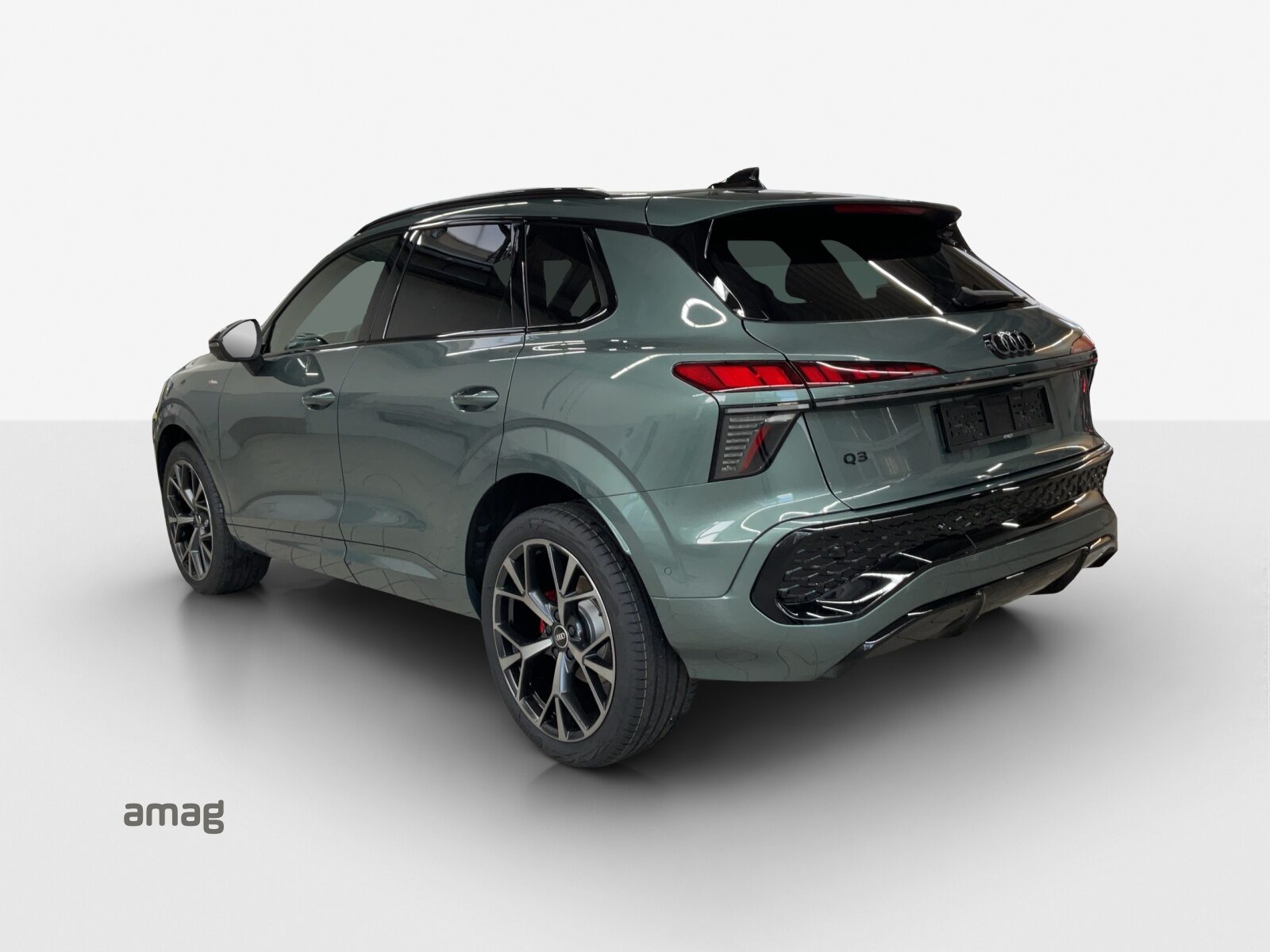 AUDI Q3 SUV TFSI 110 kW, Essence, Véhicule neuf pré-immatriculé, Automatique - 3