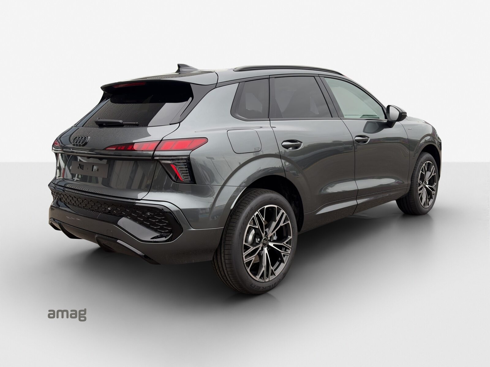 AUDI Q3 SUV e-hybrid 200 kW, Hybride Intégral Essence/Électricité, Véhicule neuf pré-immatriculé, Automatique - 5