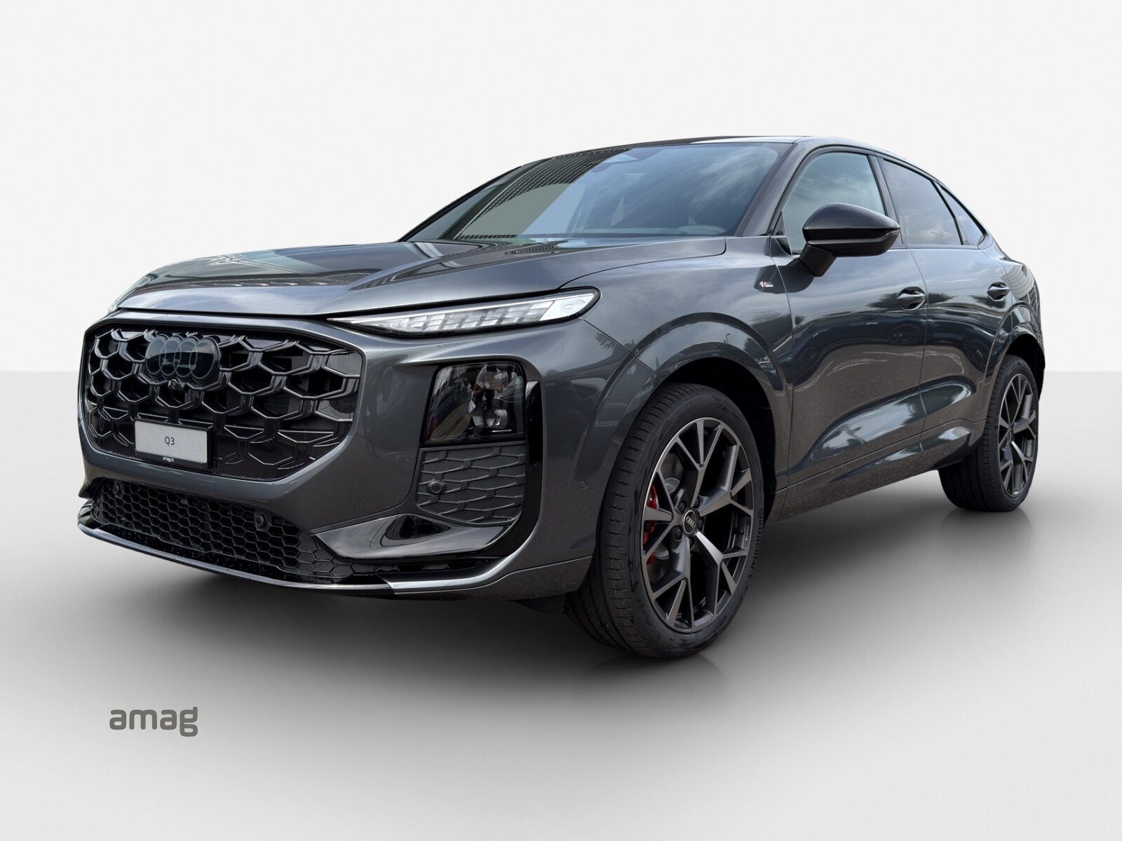 AUDI Q3 SB TFSI 195 kW
