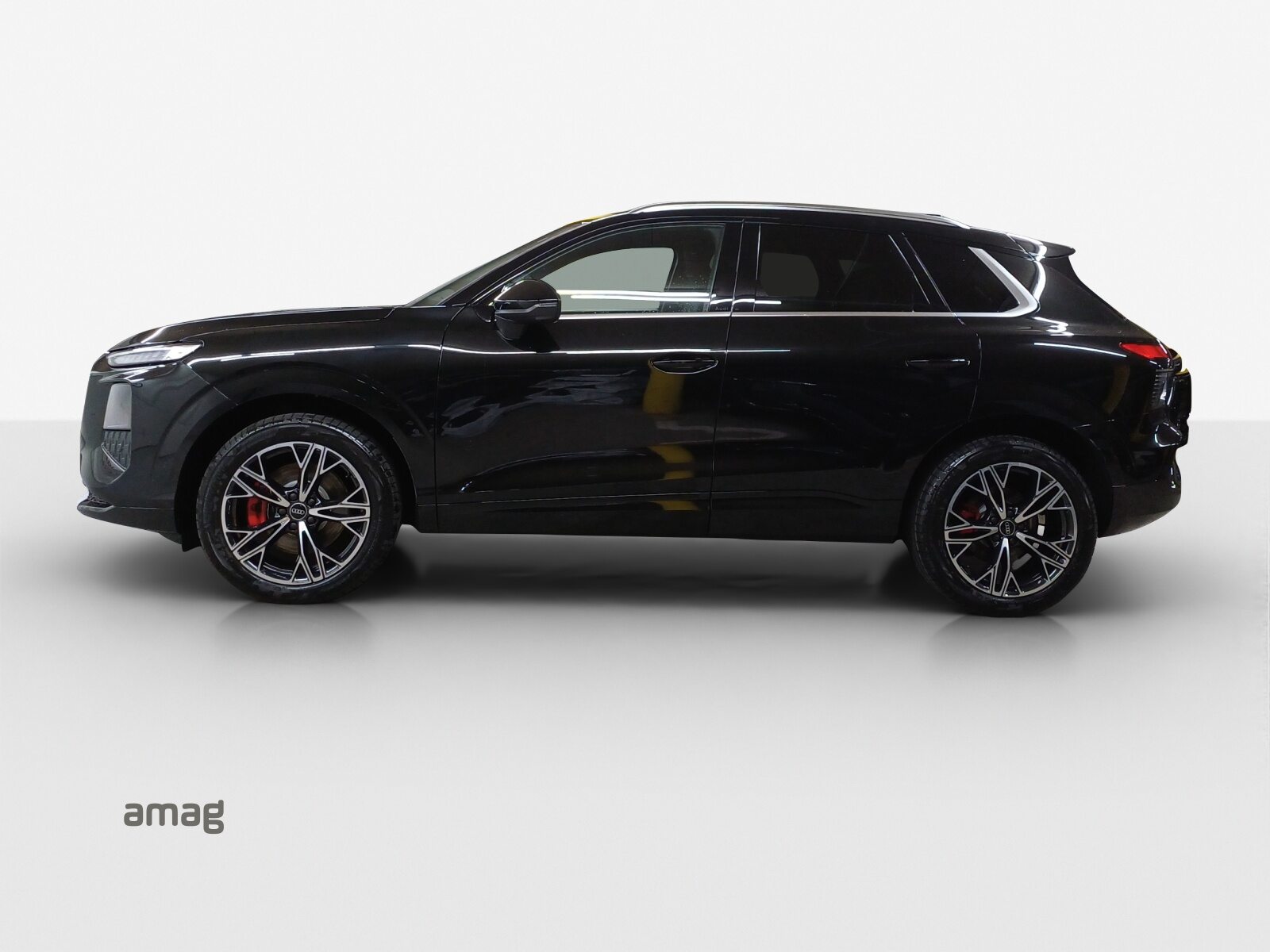 AUDI Q3 SUV TFSI 150 kW, Essence, Véhicule neuf pré-immatriculé, Automatique - 2