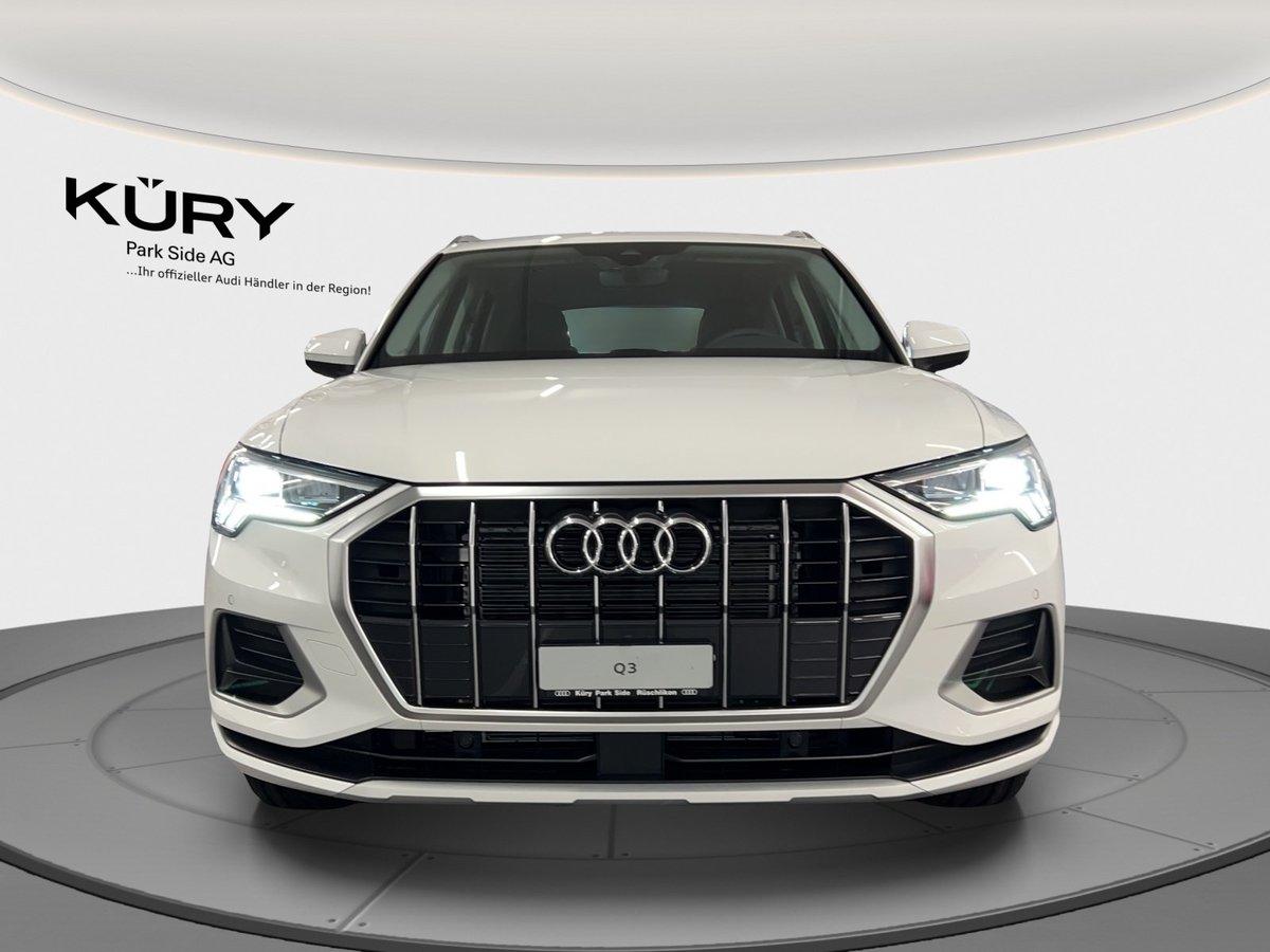 AUDI Q3 35 TFSI advanced Attraction S-tronic, Benzina, Auto nuove, Automatico - 2