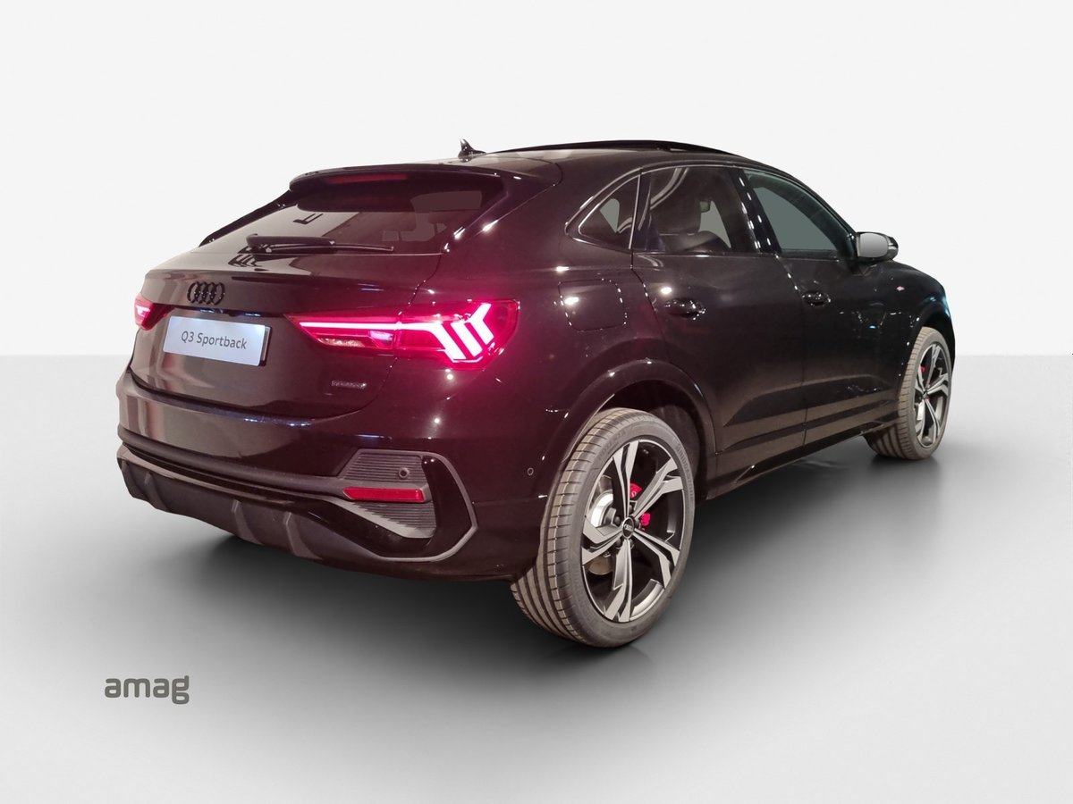 AUDI Q3 Sportback 40 TFSI S line quattro, Essence, Voiture nouvelle, Automatique - 4