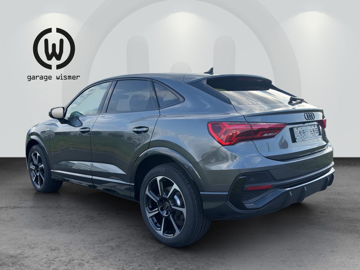 AUDI Q3 Sportback 40 TDI S line, Diesel, New car, Automatic - 3