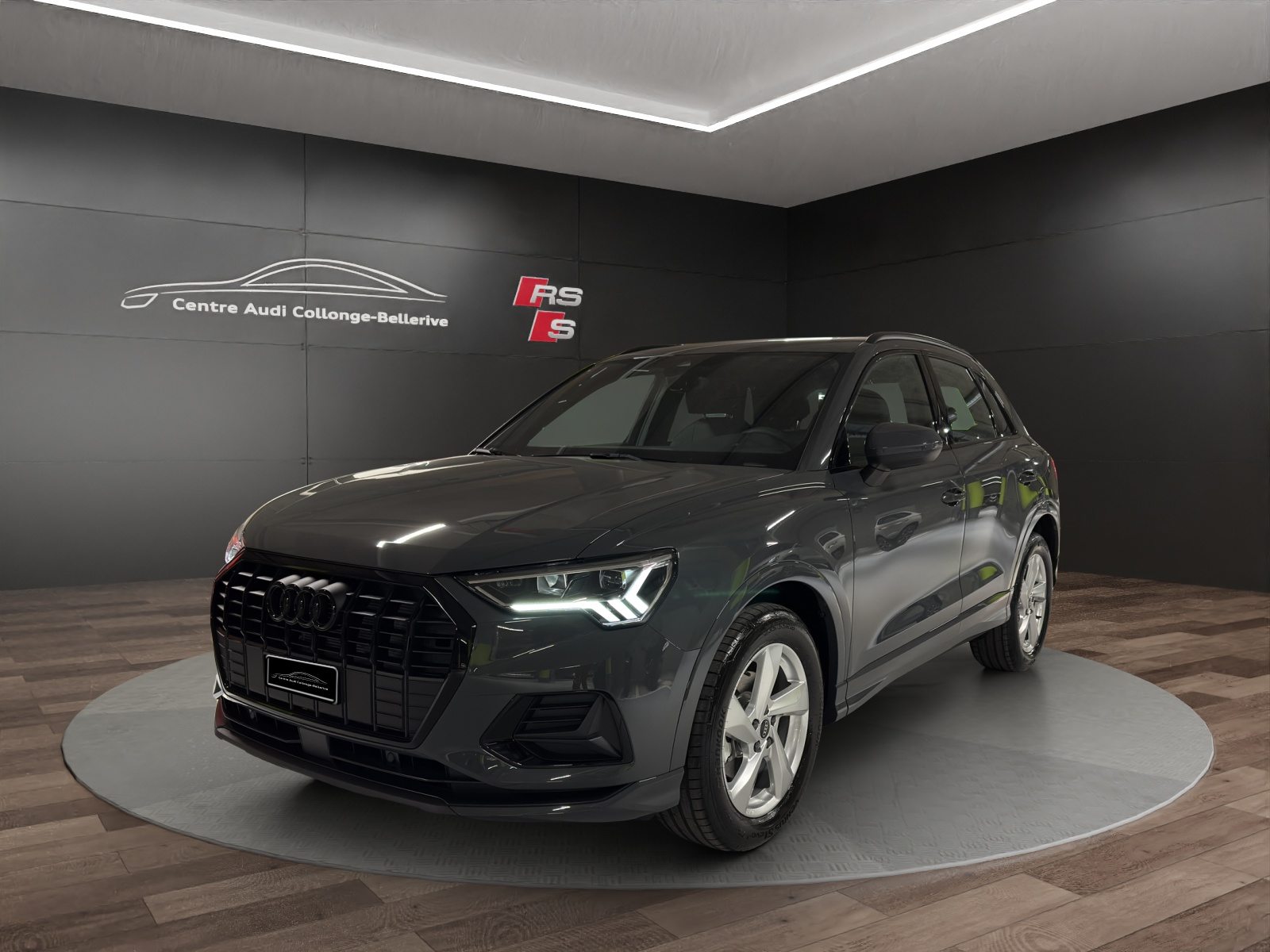AUDI Q3 35 TFSI advanced Attraction