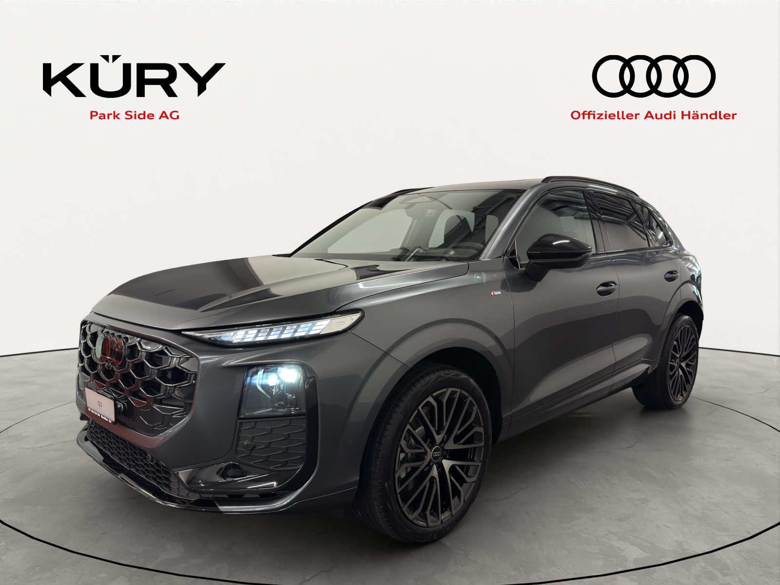 AUDI Q3 SUV TFSI 195 kW