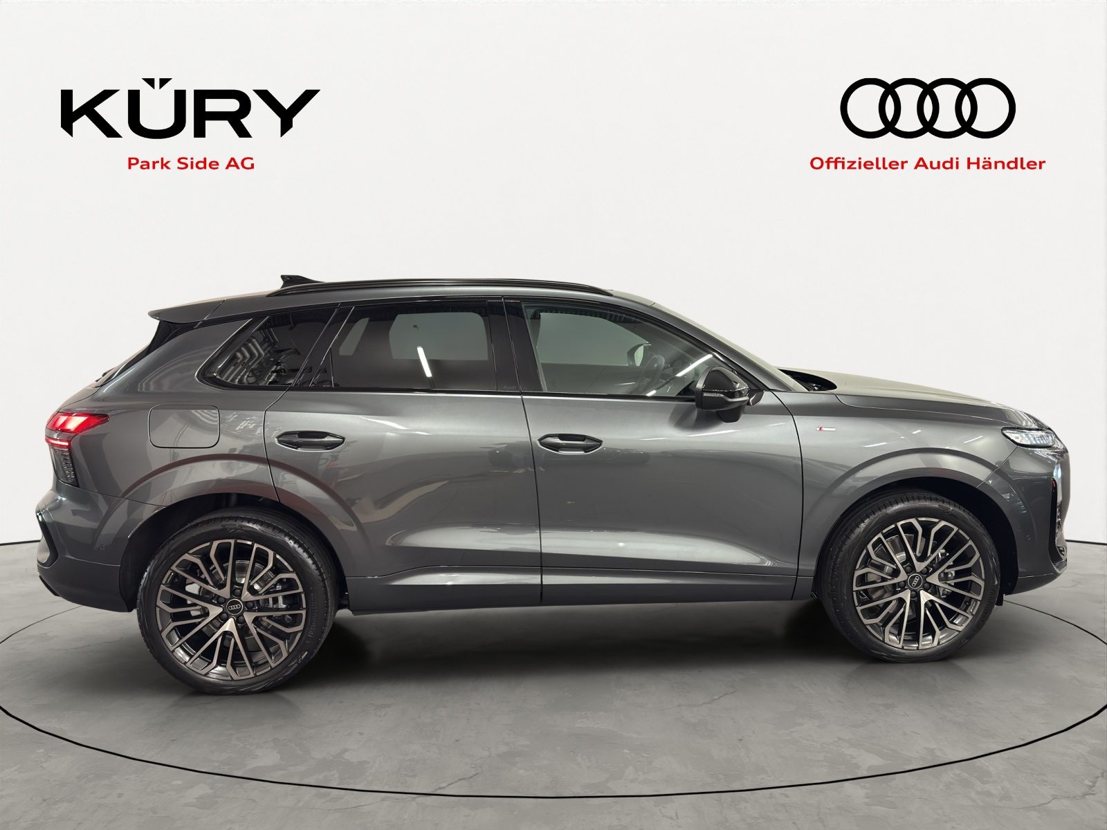 AUDI Q3 SUV TFSI 195 kW, Benzina, Auto nuove, Automatico - 3