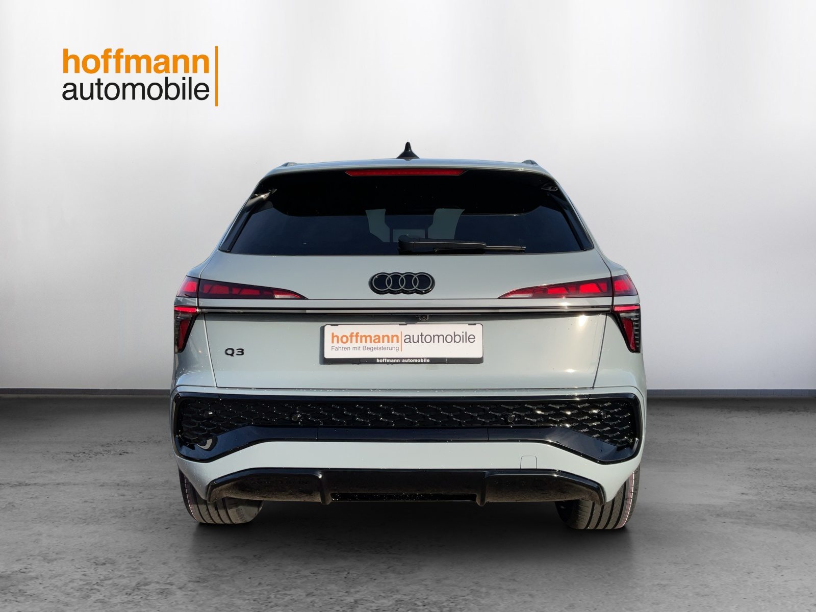 AUDI Q3 SUV TFSI 110 kW, Essence, Voiture nouvelle, Automatique - 5