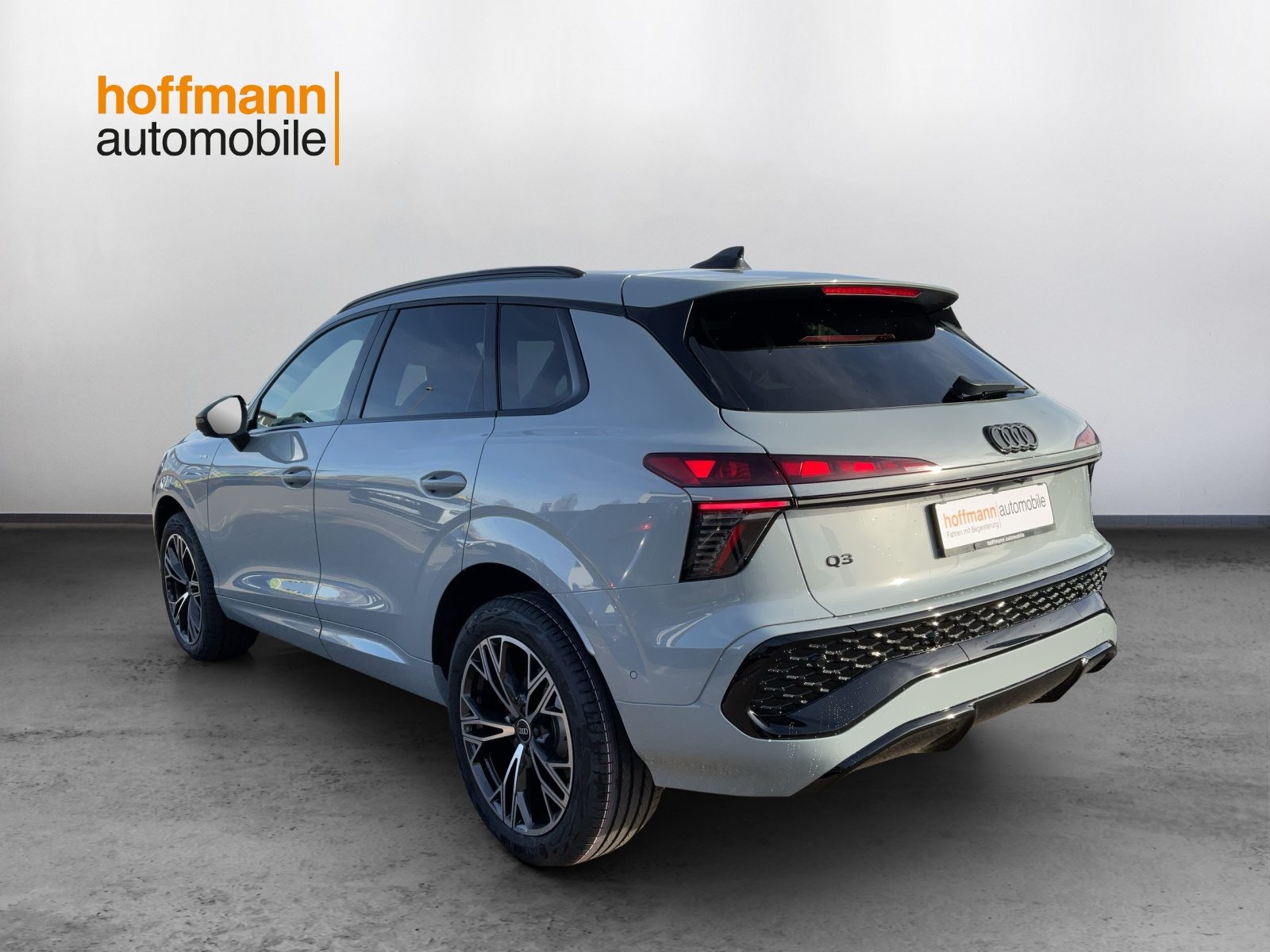 AUDI Q3 SUV TFSI 110 kW, Essence, Voiture nouvelle, Automatique - 6