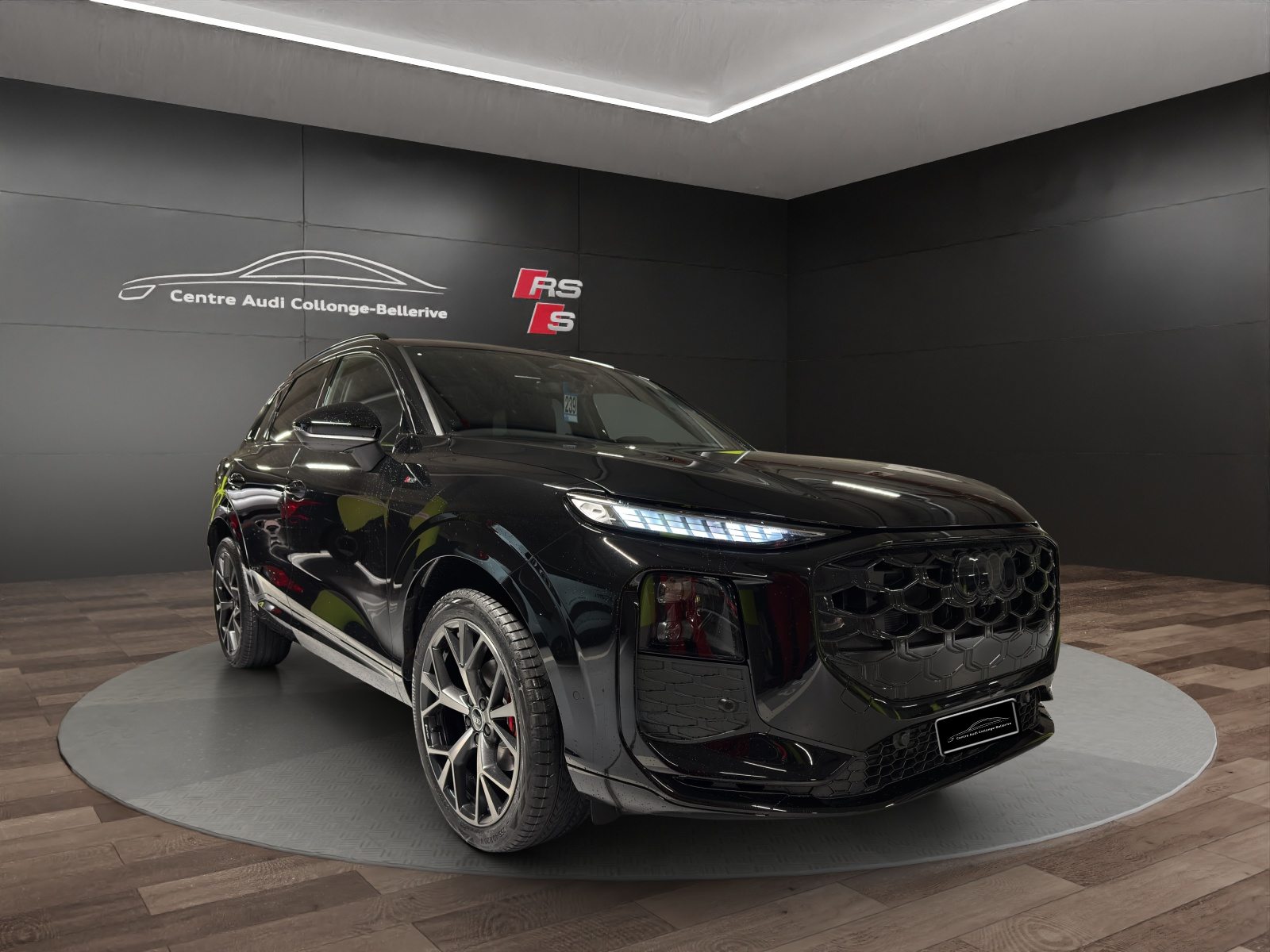AUDI Q3 SUV TFSI 110 kW, Essence, Voiture nouvelle, Automatique - 7