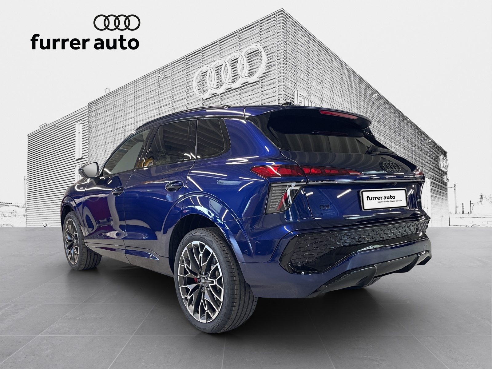 AUDI Q3 SUV TFSI 195 kW, Petrol, New car, Automatic - 3