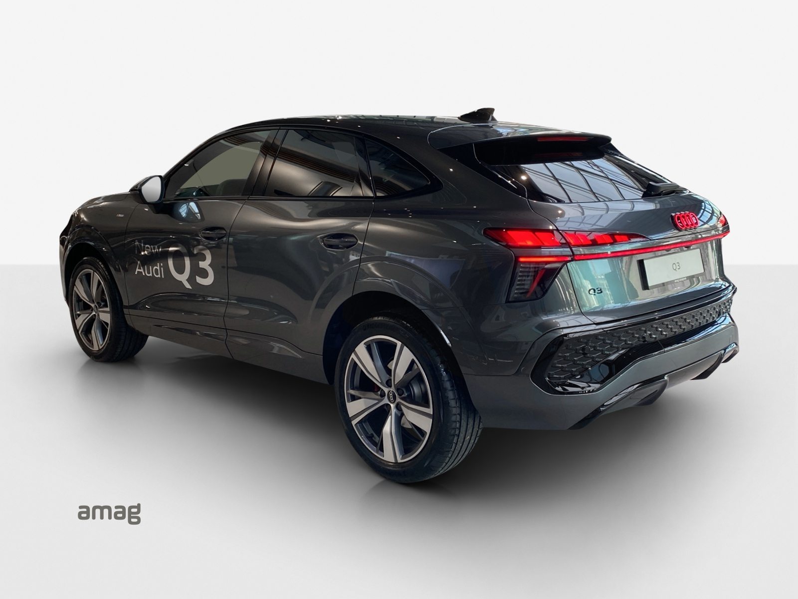 AUDI Q3 SB TFSI 110 kW, Benzin, Neuwagen, Automatik - 3