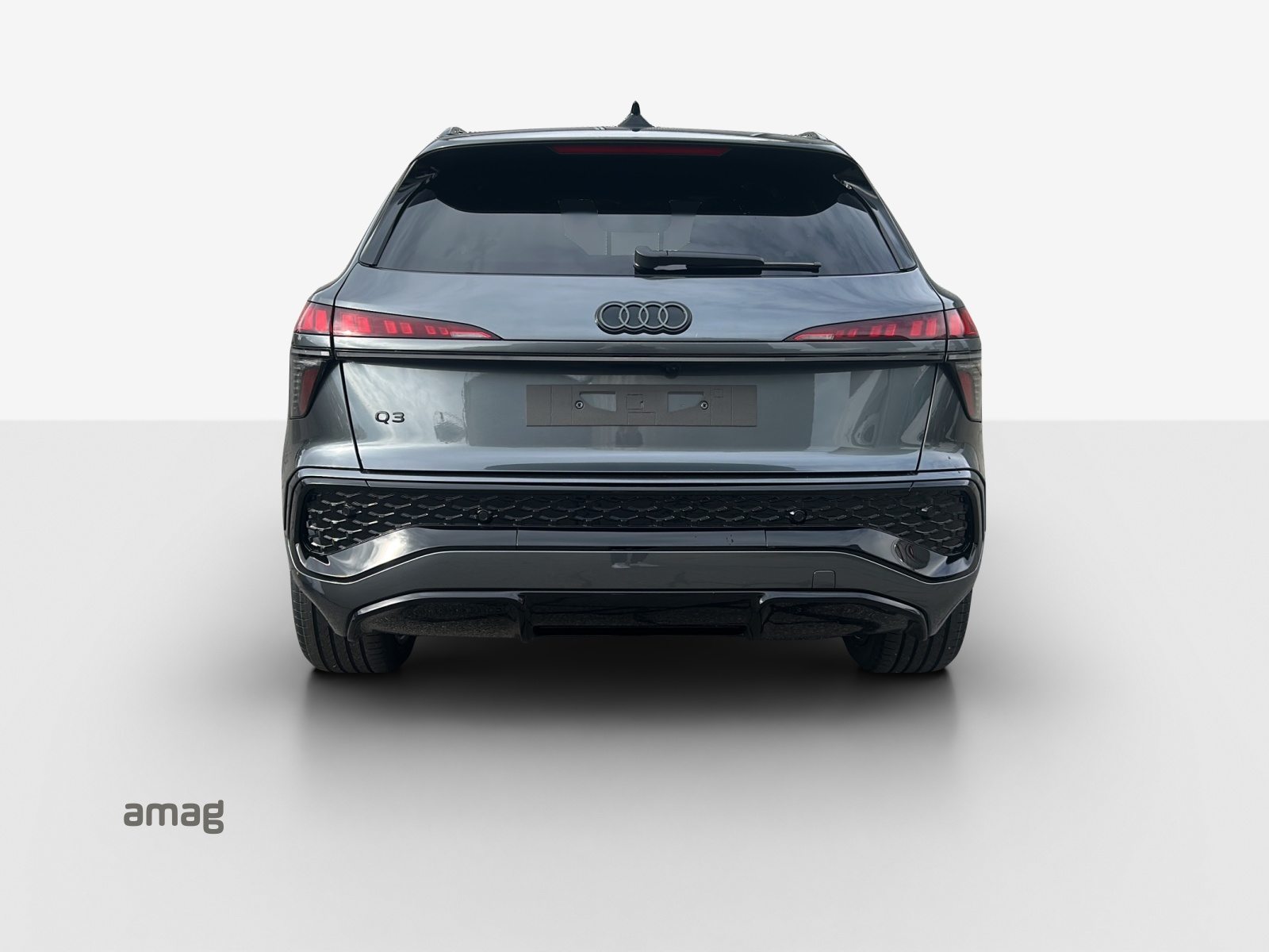 AUDI Q3 SUV TFSI 110 kW, Petrol, New car, Automatic - 4