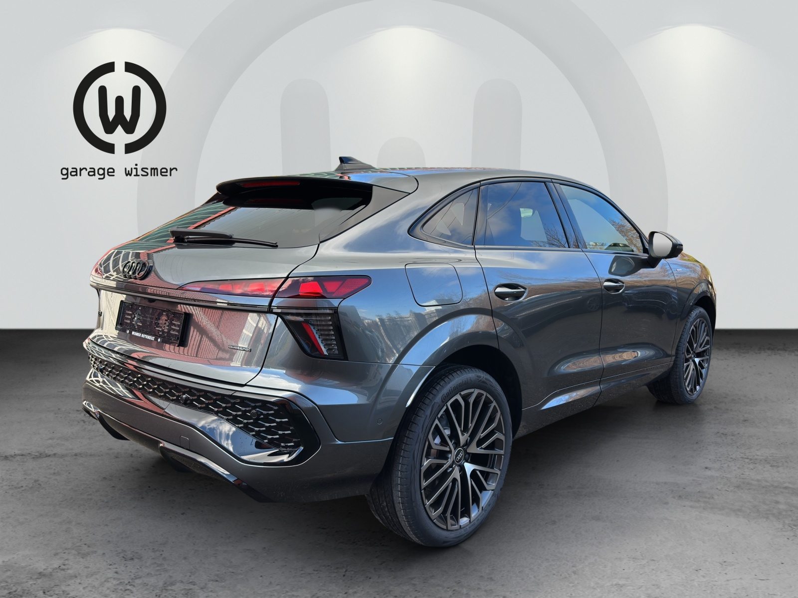 AUDI Q3 SB TFSI 195 kW, Petrol, New car, Automatic - 4