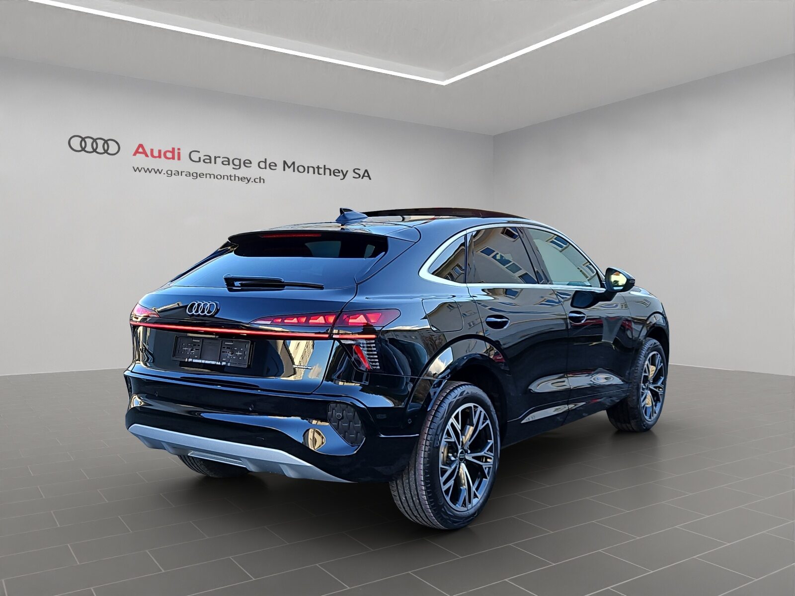 AUDI Q3 SB TFSI 150 kW, Benzin, Neuwagen, Automatik - 4
