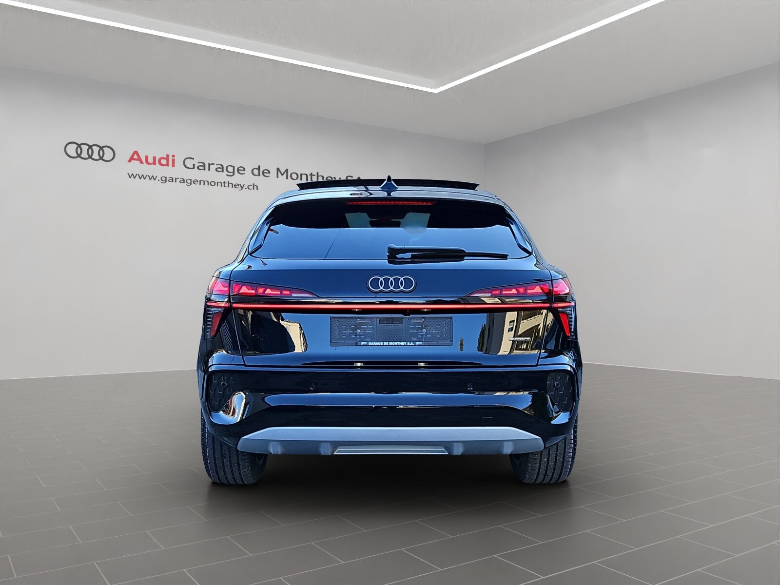 AUDI Q3 SB TFSI 150 kW, Benzin, Neuwagen, Automatik - 5