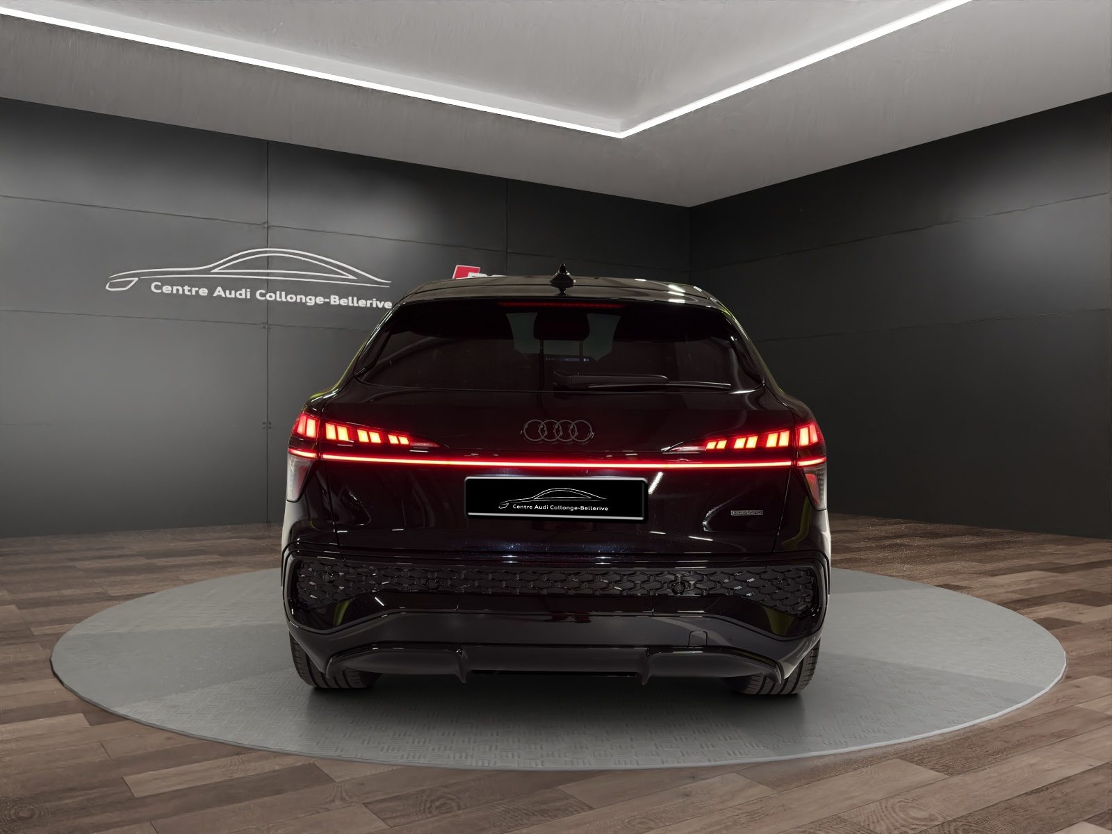 AUDI Q3 SB TFSI 150 kW, Essence, Voiture nouvelle, Automatique - 5