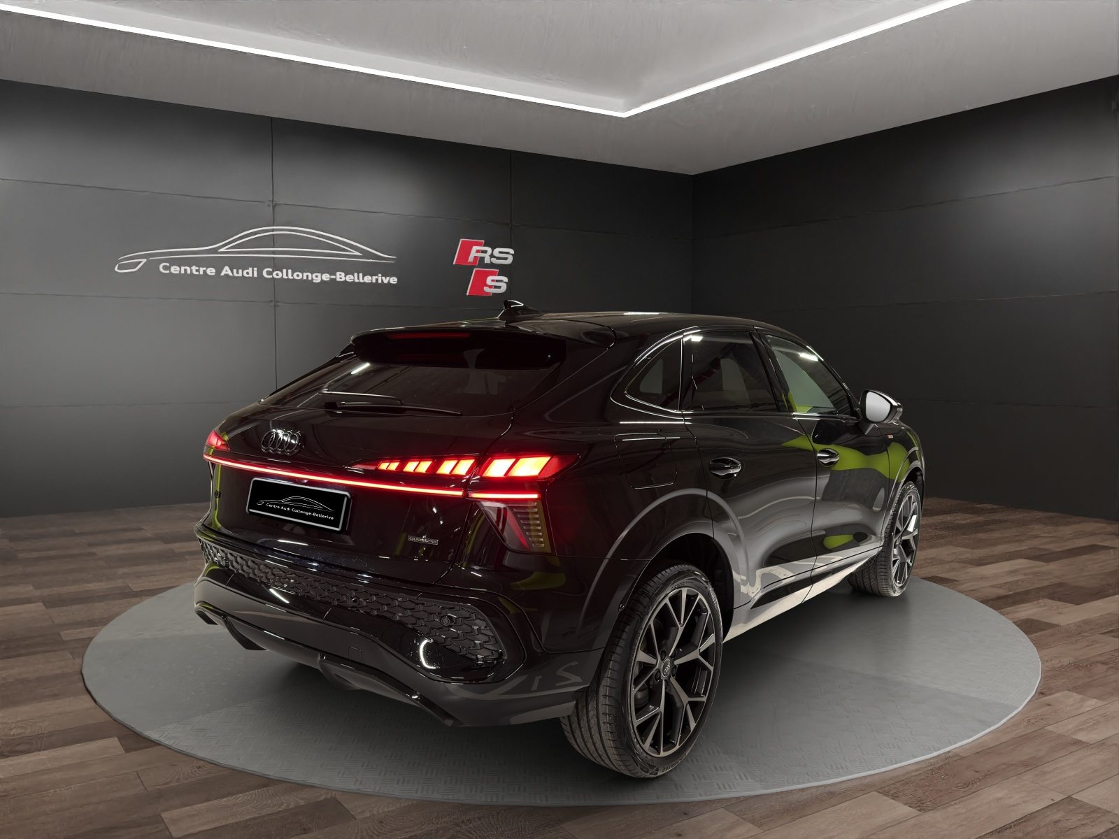 AUDI Q3 SB TFSI 150 kW, Essence, Voiture nouvelle, Automatique - 6