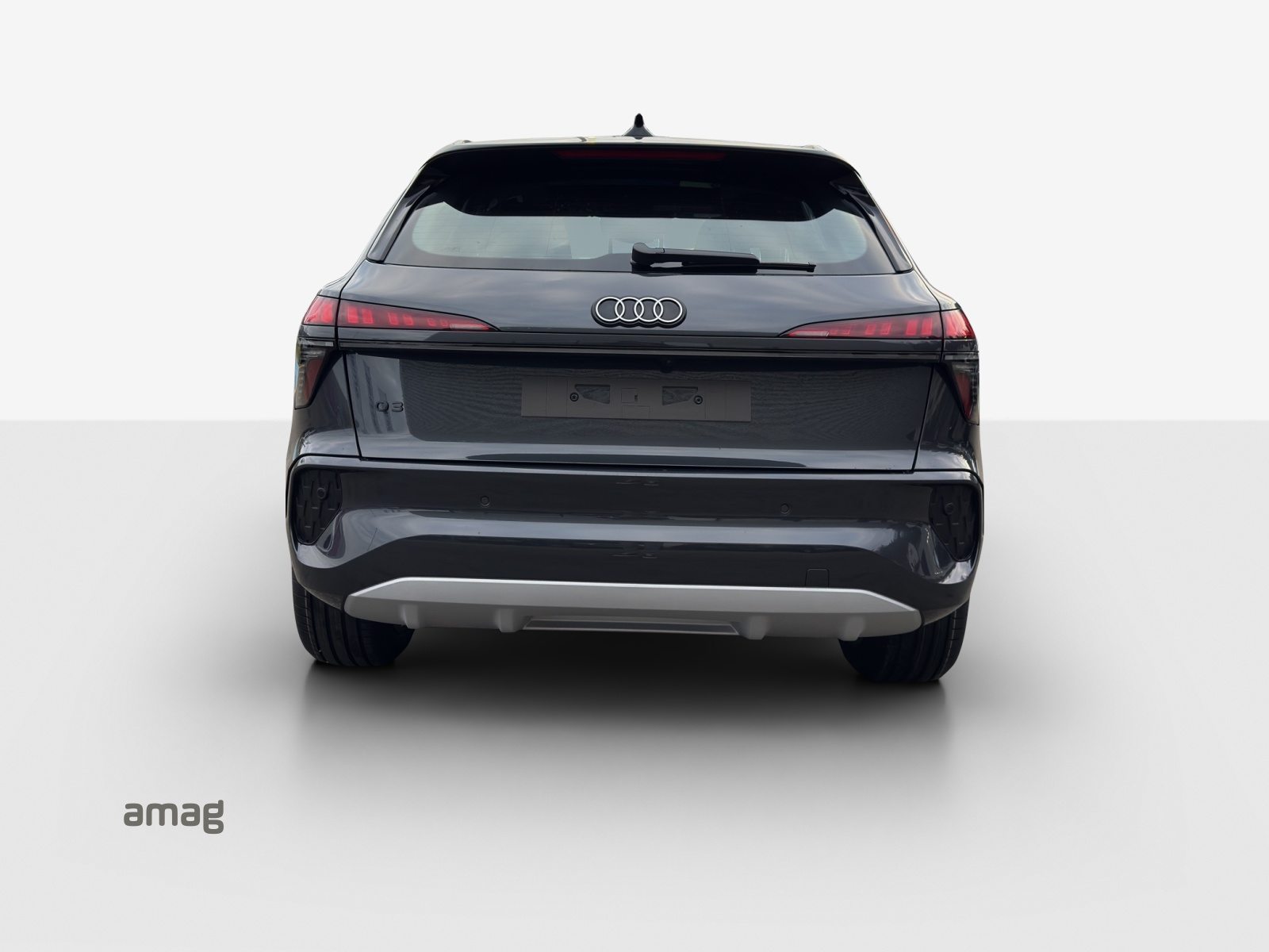 AUDI Q3 SUV TFSI 110 kW, Benzin, Neuwagen, Automatik - 4