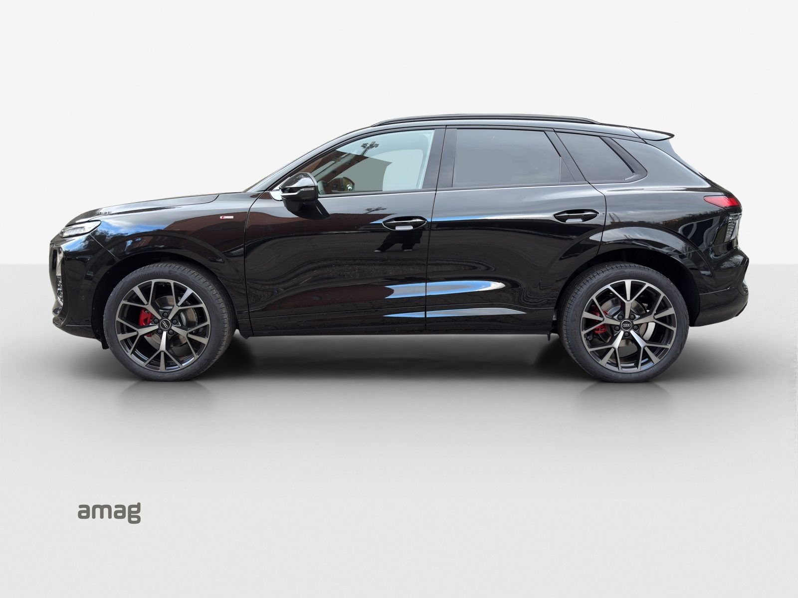 AUDI Q3 SUV TFSI 110 kW, Benzina, Auto nuove, Automatico - 2