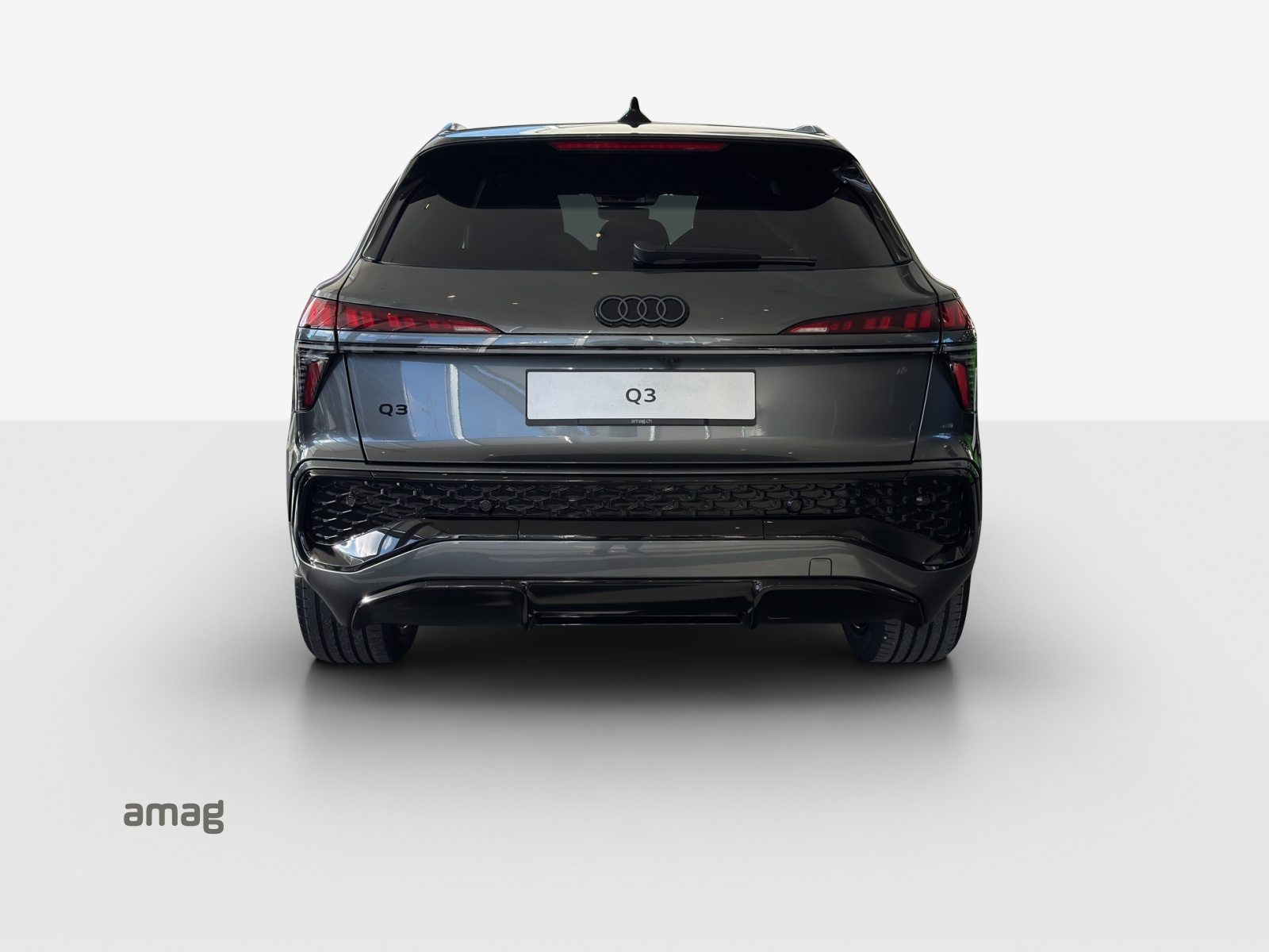 AUDI Q3 SUV TFSI 110 kW, Benzina, Auto nuove, Automatico - 4